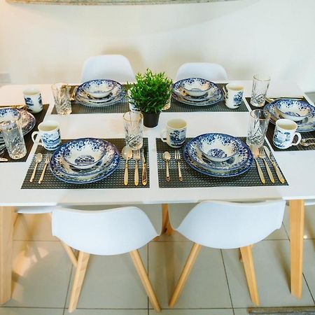Luxury Apartment At Standpoint Tower By Emaar دبي المظهر الخارجي الصورة