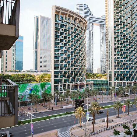 Luxury Apartment At Standpoint Tower By Emaar دبي المظهر الخارجي الصورة