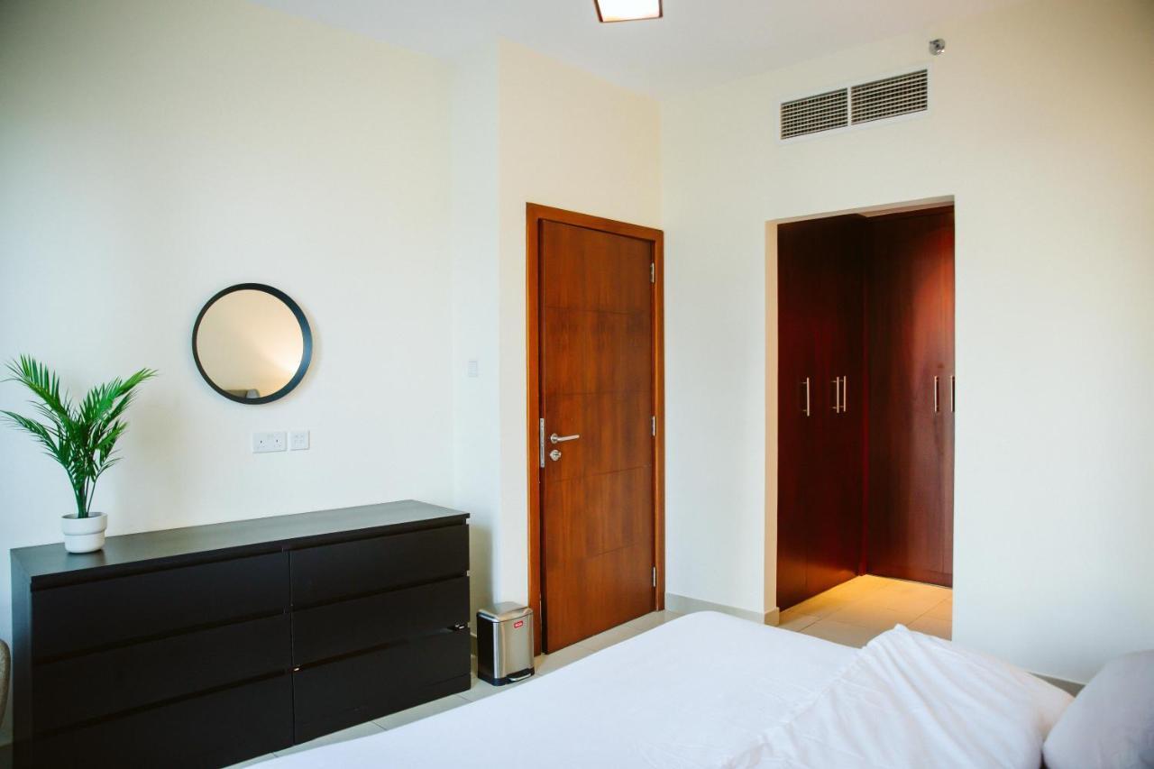 Luxury Apartment At Standpoint Tower By Emaar دبي المظهر الخارجي الصورة